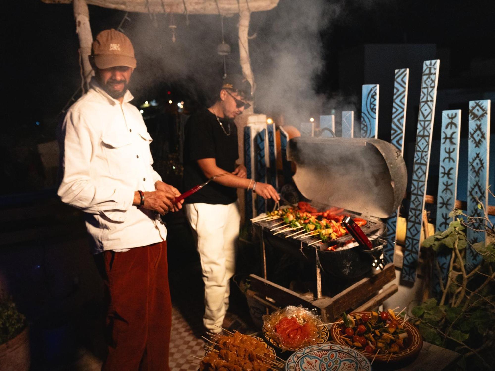 Agachill Surf House Bed & Breakfast Tamraght Dış mekan fotoğraf